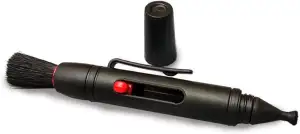 Reinigungsstift für Linsen Reinigungsstift mit weichem Reinigungspinsel und beschichteten Reinigungspad, Reinigungsstift zur Objektiv- und Filterreinigung