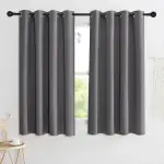 KGORGE Verdunklungsvorhänge Kurz Fenster Vorhänge Grau Blickdicht 145 x 140 cm(HxB) Thermovorhang mit Ösen Gardinen 2er Set Blackout Curtains for Bedroom